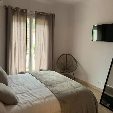 Appartement Beau T4 100m2 Palais Des Rois De Majorque