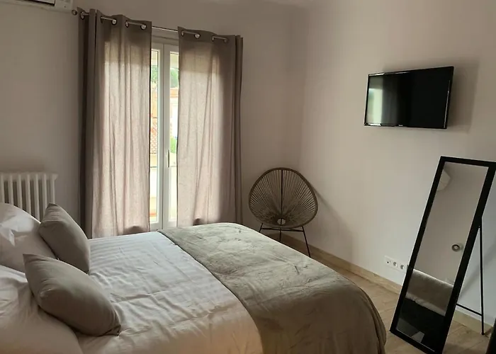 Appartement Beau T4 100m2 Palais Des Rois De Majorque